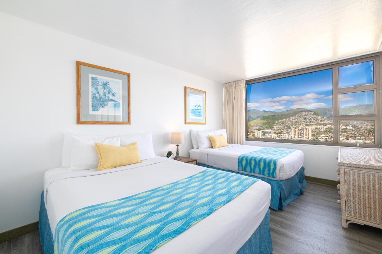 Waikiki Escapade Mountain Views Condo, Steps To Beach With Parking Perk ホノルル エクステリア 写真