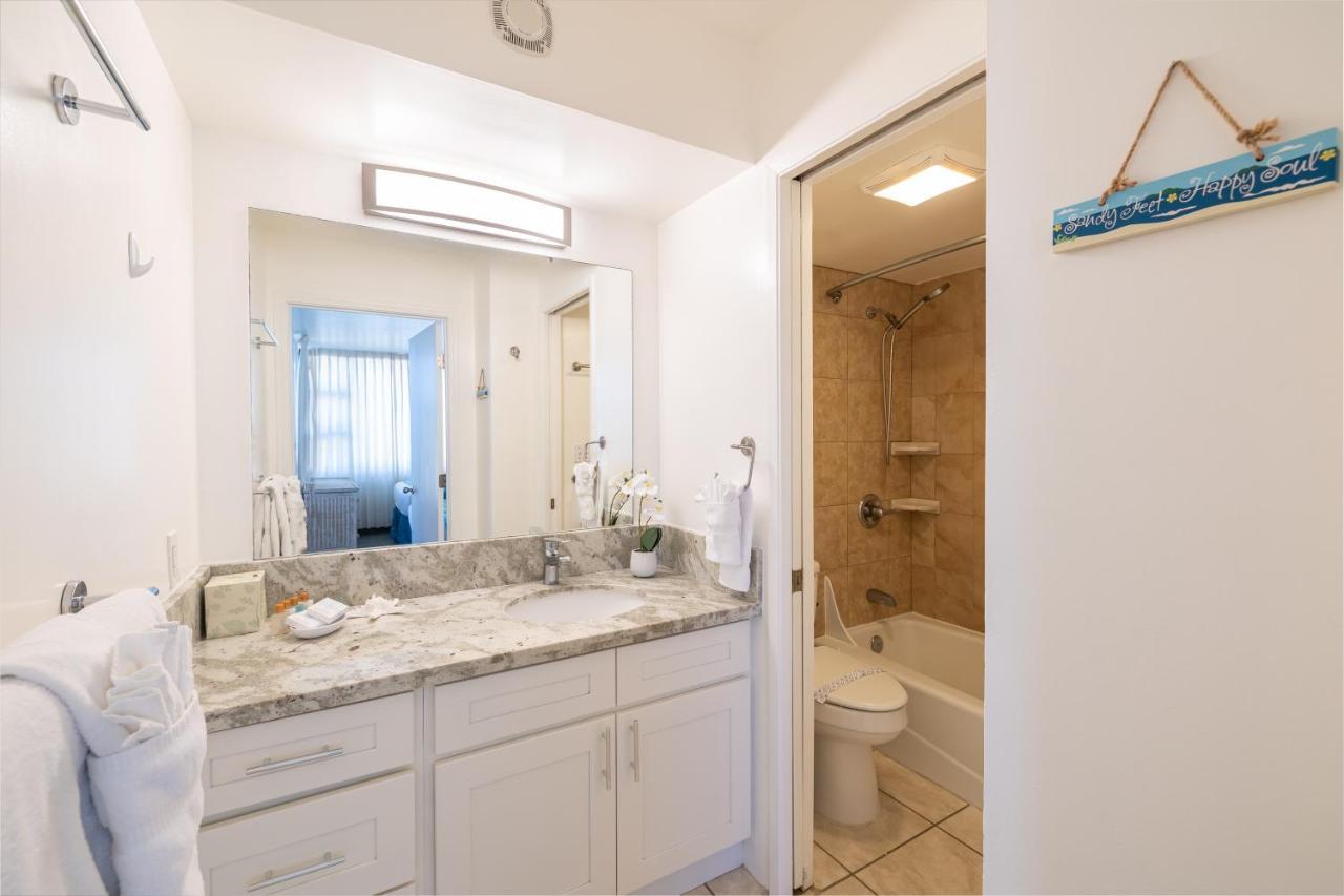 Waikiki Escapade Mountain Views Condo, Steps To Beach With Parking Perk ホノルル エクステリア 写真