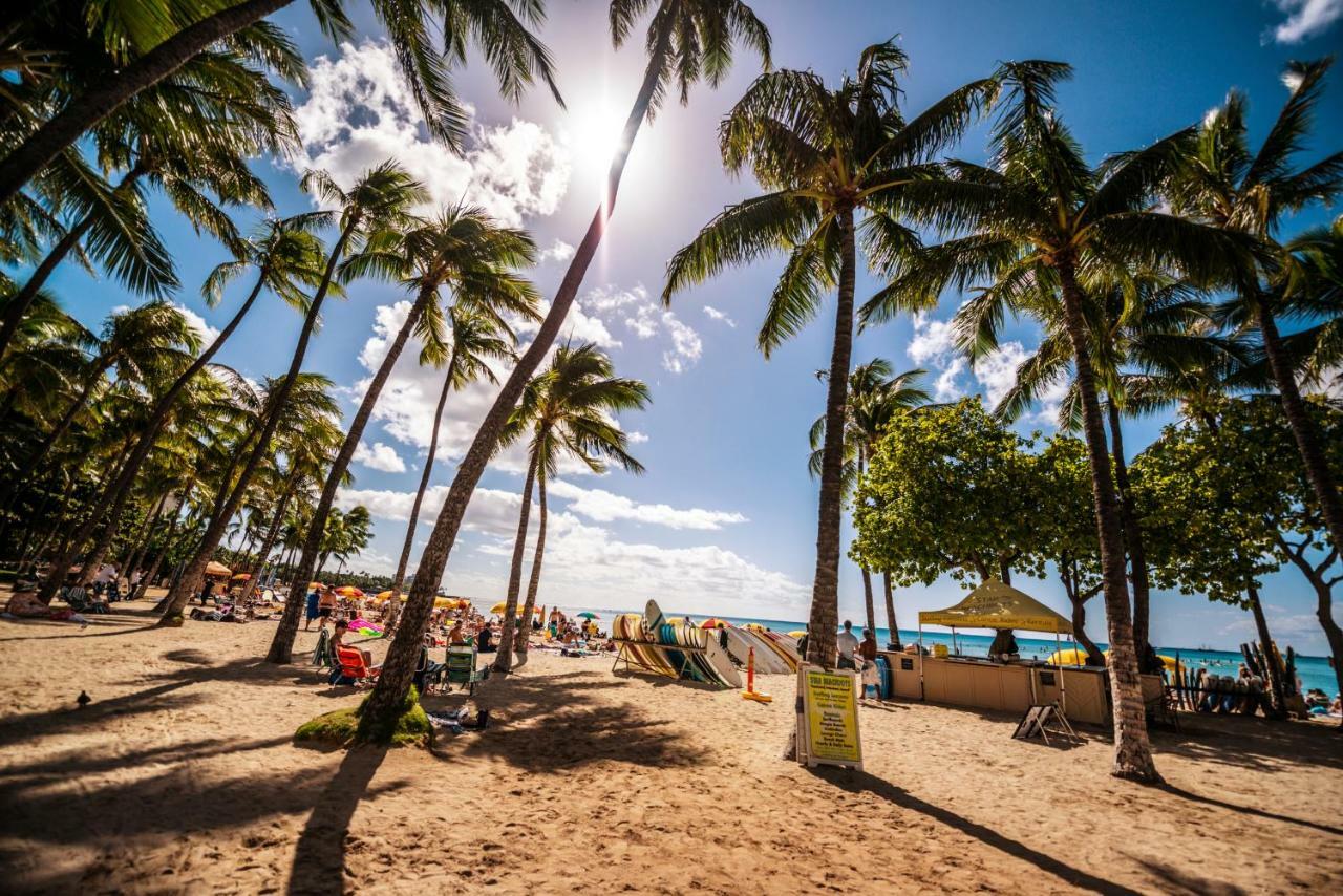 Waikiki Escapade Mountain Views Condo, Steps To Beach With Parking Perk ホノルル エクステリア 写真